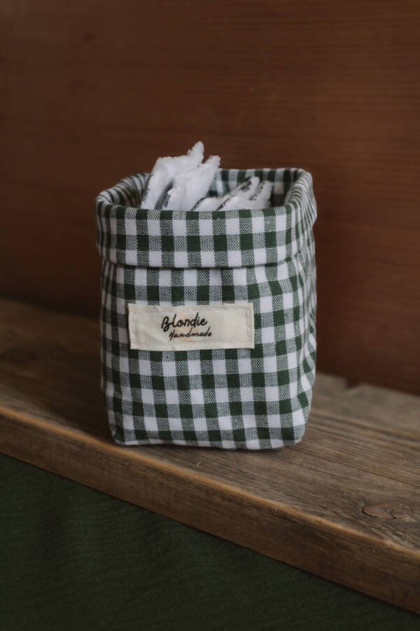 Panier avec coton - vert